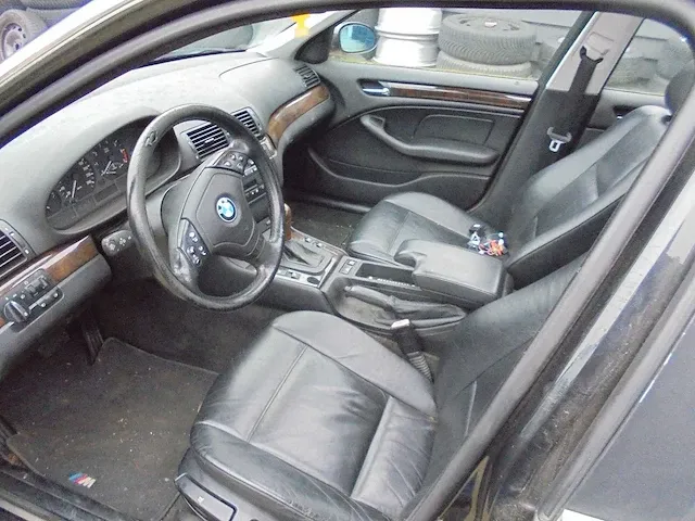 Bmw - 3-serie - 328i executive -75-nd-kl - afbeelding 10 van  11