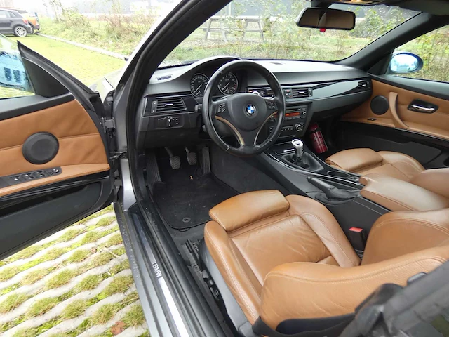 Bmw - 3-serie cabrio - 325i - car - 2008 - afbeelding 8 van  31
