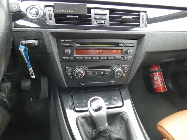 Bmw - 3-serie cabrio - 325i - car - 2008 - afbeelding 14 van  31