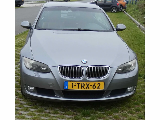Bmw - 3-serie cabrio - 325i - car - 2008 - afbeelding 23 van  31