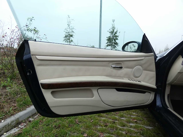 Bmw - 3-serie cabrio - 335i high executive - car - 2008 - afbeelding 7 van  25