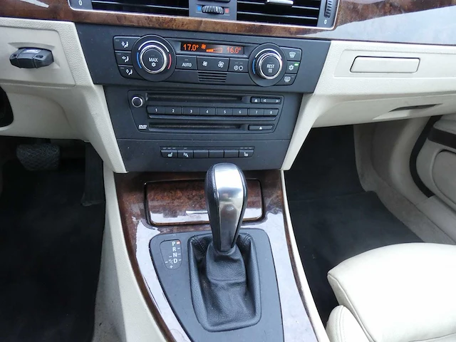 Bmw - 3-serie cabrio - 335i high executive - car - 2008 - afbeelding 13 van  25