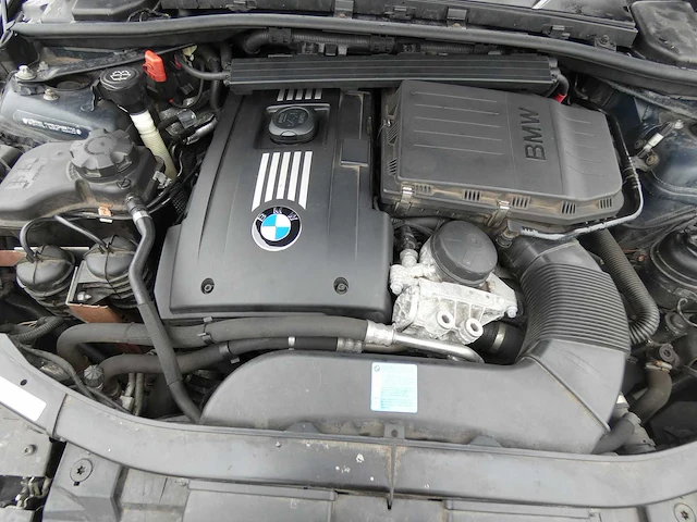 Bmw - 3-serie cabrio - 335i high executive - car - 2008 - afbeelding 14 van  25