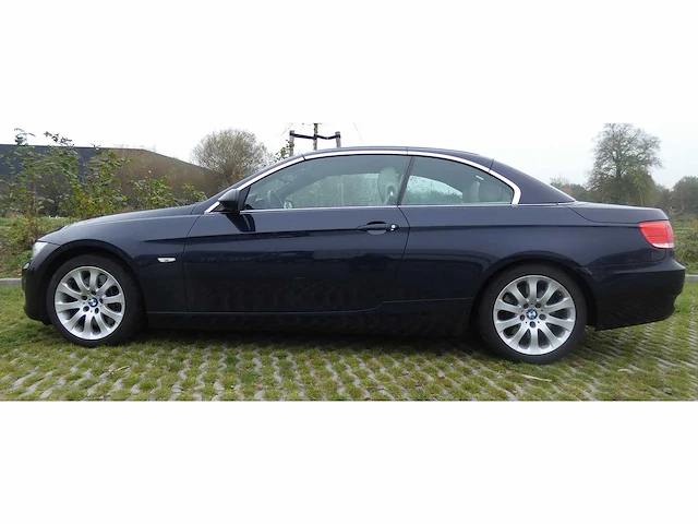 Bmw - 3-serie cabrio - 335i high executive - car - 2008 - afbeelding 12 van  25