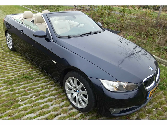 Bmw - 3-serie cabrio - 335i high executive - car - 2008 - afbeelding 23 van  25