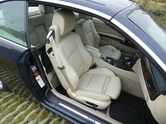 Bmw - 3-serie cabrio - 335i high executive - car - 2008 - afbeelding 25 van  25
