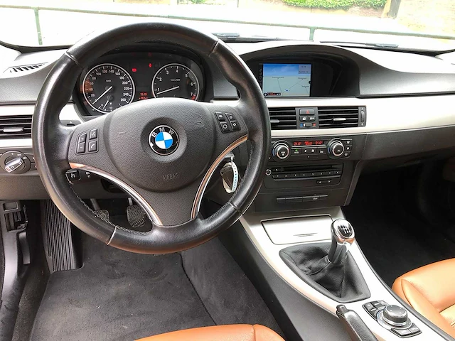 Bmw - 3-serie coupé - 320i corporate lease - n-119-fk - 2012 - afbeelding 10 van  12