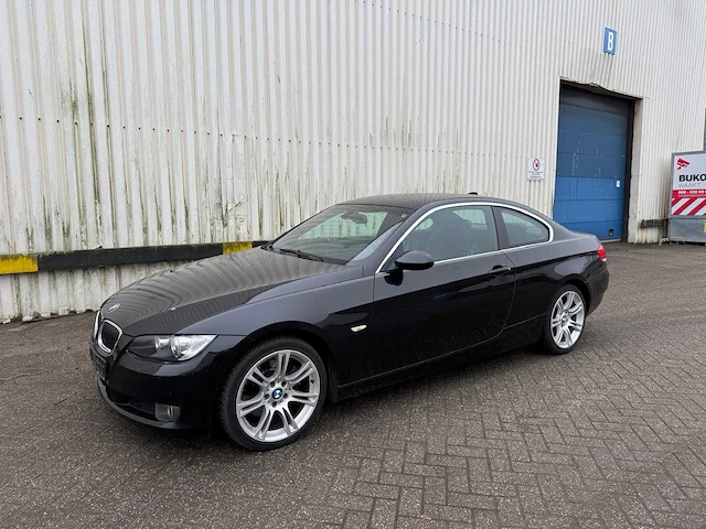Bmw - 3-serie coupé - 325xi high executive 4wd 1255 - afbeelding 1 van  9