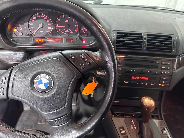 Bmw - 3-serie coupé - 328ci executive automaat 93-dn-jj - afbeelding 2 van  19