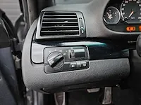 Bmw - 3-serie coupé - 330cd executive - 75-nl-lh - afbeelding 4 van  27