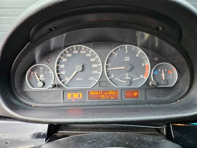 Bmw - 3-serie coupé - 330cd executive - 75-nl-lh - afbeelding 6 van  27