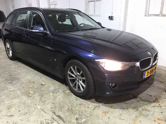 Bmw - 3-serie touring - 316i business - 3-xrl-15 - afbeelding 21 van  23