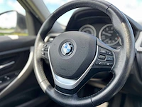 Bmw - 3-serie touring - 318d high executive - panorama dak - tp-878-l - 2014 - afbeelding 4 van  16