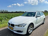 Bmw - 3-serie touring - 318d high executive - panorama dak - tp-878-l - 2014 - afbeelding 1 van  16