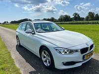 Bmw - 3-serie touring - 318d high executive - panorama dak - tp-878-l - 2014 - afbeelding 13 van  16