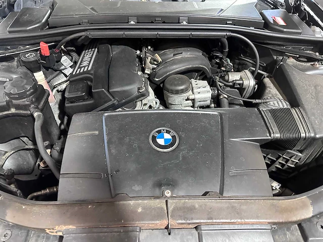 Bmw - 3-serie touring - 318i - 20-sx-ht - afbeelding 11 van  19