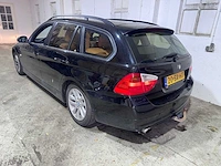 Bmw - 3-serie touring - 318i - 20-sx-ht - afbeelding 13 van  19