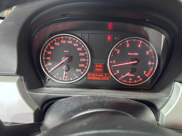 Bmw - 3-serie touring - 318i corp.l.bns line - 92-nvt-2 - afbeelding 3 van  22