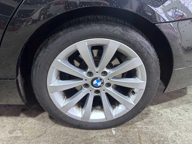 Bmw - 3-serie touring - 318i corp.l.bns line - 92-nvt-2 - afbeelding 14 van  22