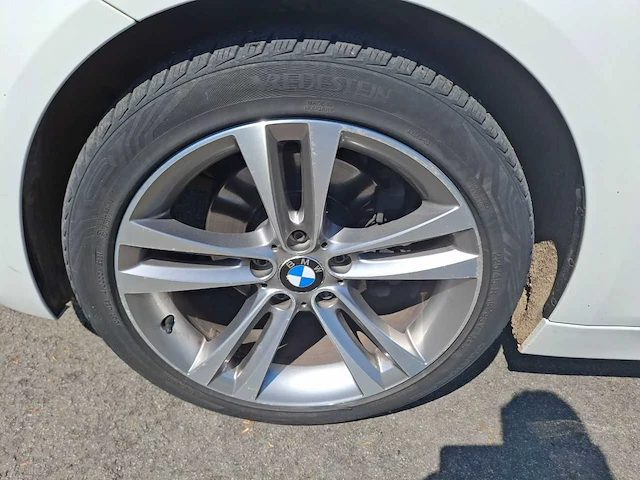 Bmw - 3-serie touring - 320d high executive - 2012 - 184pk - afbeelding 19 van  36