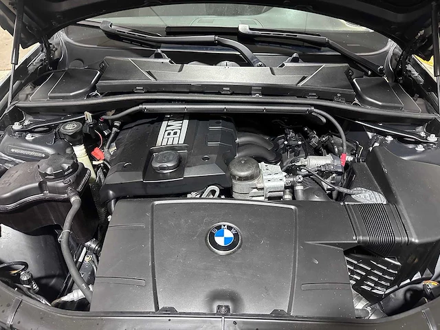 Bmw - 3-serie touring - 320i - n-395-gs - afbeelding 14 van  20