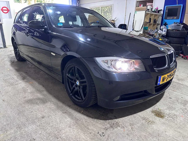 Bmw - 3-serie touring - 320i - n-395-gs - afbeelding 6 van  20
