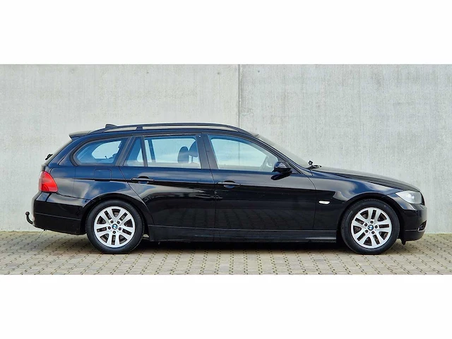Bmw - 3-serie touring - 320i high executive - tp-889-h - 2006 - afbeelding 20 van  23