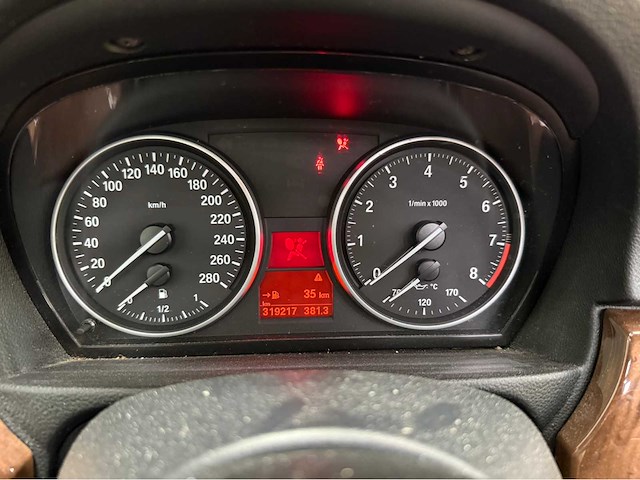 Bmw - 335i cabrio - personenauto - 2007 - afbeelding 11 van  36