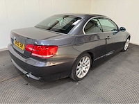 Bmw - 335i cabrio - personenauto - 2007 - afbeelding 32 van  36