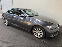 Bmw - 335i cabrio - personenauto - 2007 - afbeelding 33 van  36