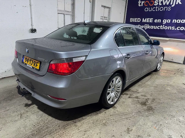 Bmw - 5-serie - 525d corporate - 94-tj-rf - afbeelding 17 van  21