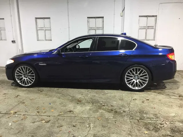 Bmw - 5-serie - 528i high executive - x-437-bx - afbeelding 12 van  29
