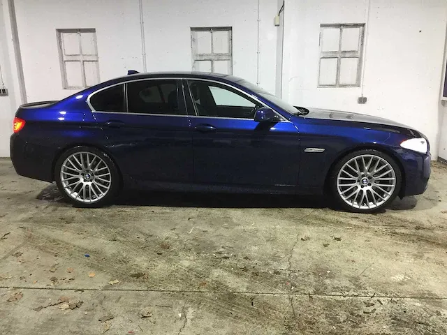 Bmw - 5-serie - 528i high executive - x-437-bx - afbeelding 26 van  29