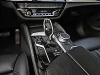 Bmw - 5-serie - 530d - fabrieksgarantie tot 28-04-2024 - afbeelding 16 van  38
