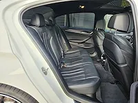 Bmw - 5-serie - 530d - fabrieksgarantie tot 28-04-2024 - afbeelding 27 van  38