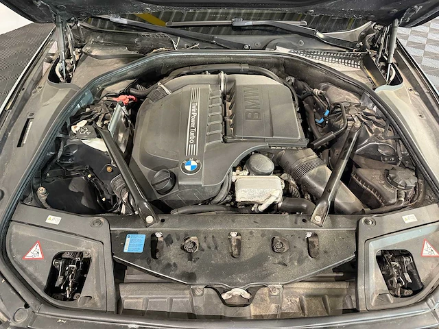 Bmw - 5-serie - 535i high executive, 18-ndd-4 - afbeelding 2 van  11