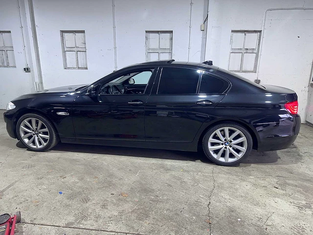 Bmw - 5-serie - 535xi high executive - l-867-vj - afbeelding 12 van  25