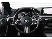 Bmw - 5-serie - 540i high exe - pg-351-v - 2017 - afbeelding 11 van  32