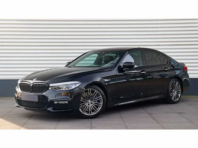 Bmw - 5-serie - 540i high exe - pg-351-v - 2017 - afbeelding 1 van  32