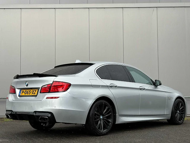 Bmw - 5-serie - 550i executive - p-065-xz - 2010 - afbeelding 18 van  20
