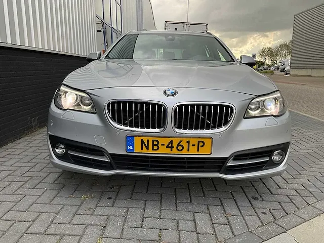 Bmw - 5-serie touring - 520d m sport he. - afbeelding 29 van  34