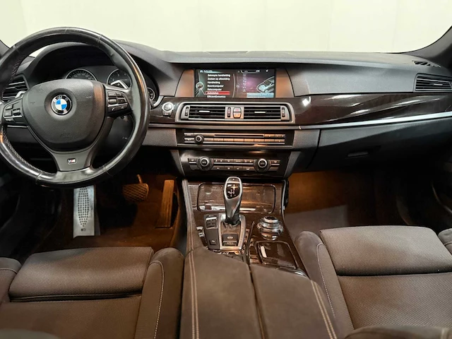 Bmw - 5-serie touring - 520i - personenauto - 2013 - afbeelding 7 van  34