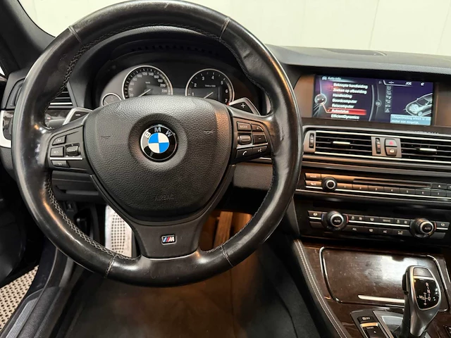 Bmw - 5-serie touring - 520i - personenauto - 2013 - afbeelding 8 van  34