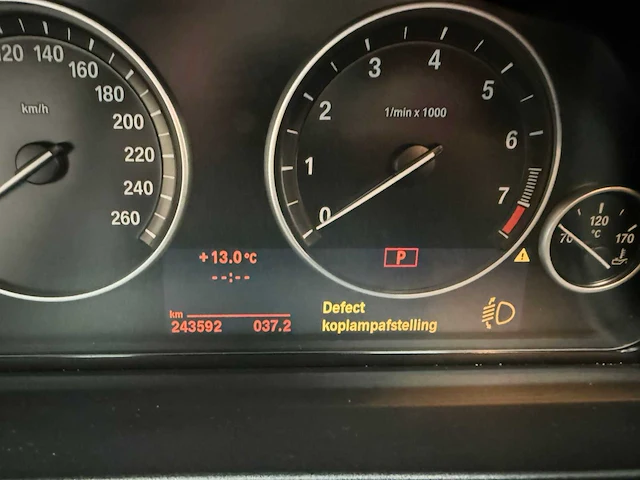 Bmw - 5-serie touring - 520i - personenauto - 2013 - afbeelding 18 van  34