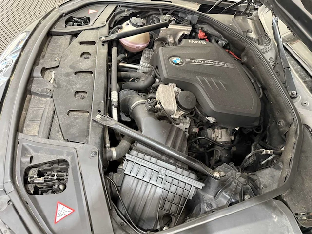 Bmw - 5-serie touring - 520i - personenauto - 2013 - afbeelding 20 van  34