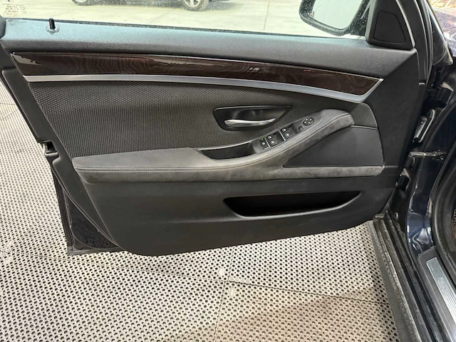 Bmw - 5-serie touring - 520i - personenauto - 2013 - afbeelding 21 van  34