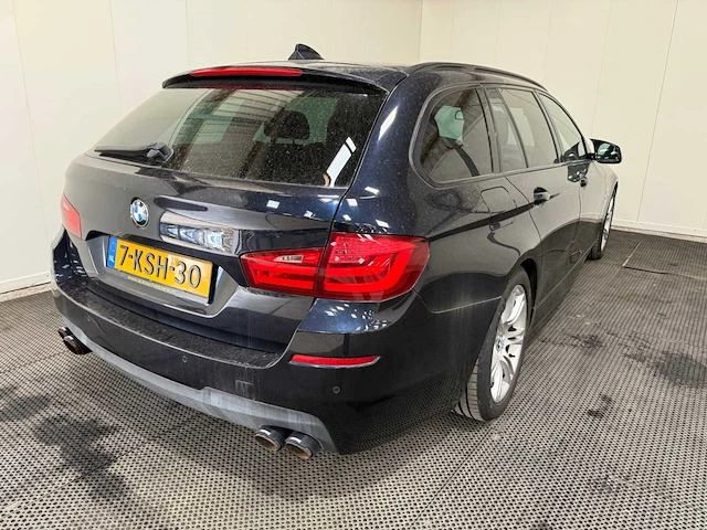 Bmw - 5-serie touring - 520i - personenauto - 2013 - afbeelding 34 van  34