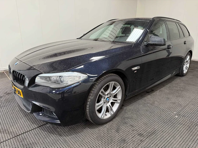 Bmw - 5-serie touring - 520i - personenauto - 2013 - afbeelding 12 van  35