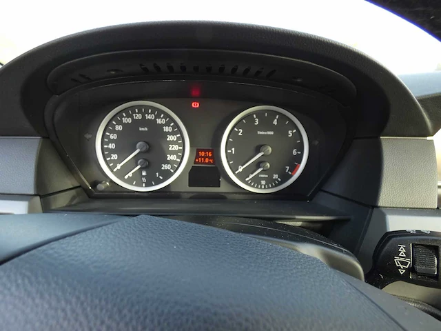 Bmw - 5-serie touring - 523i - car - 2007 - afbeelding 13 van  26