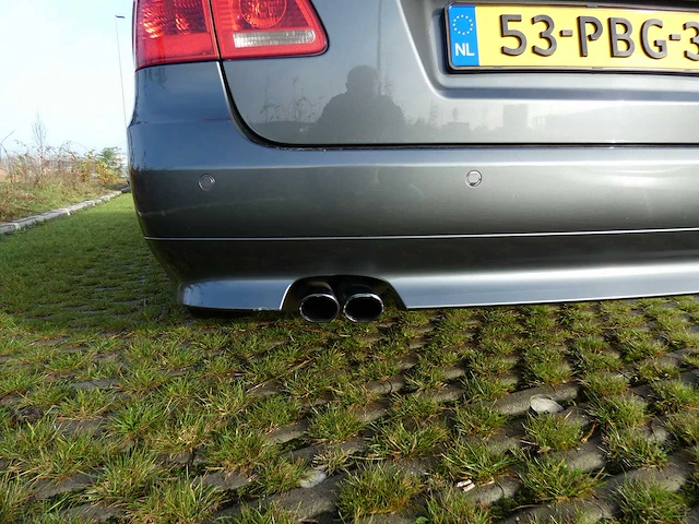 Bmw - 5-serie touring - 523i - car - 2007 - afbeelding 23 van  26